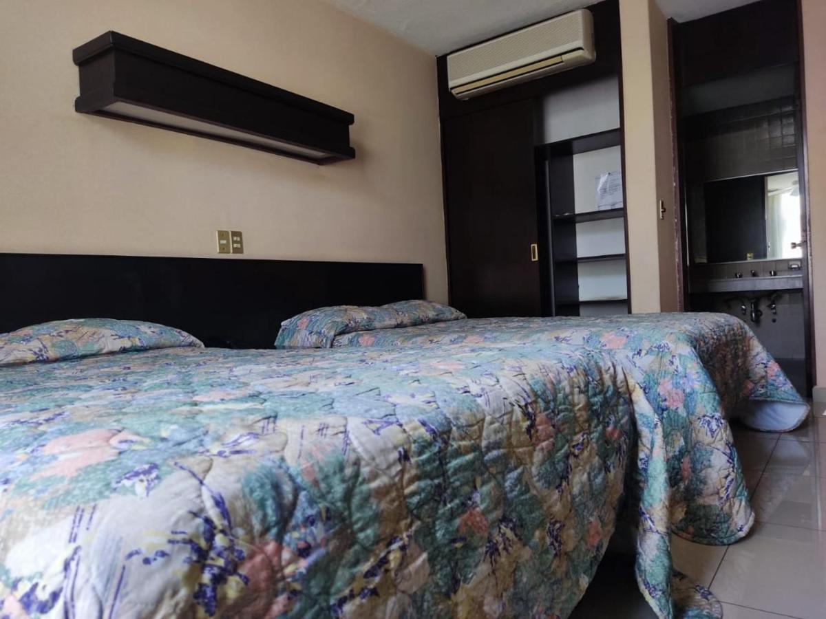 Hotel Mary Celaya Celaya  Eksteriør billede