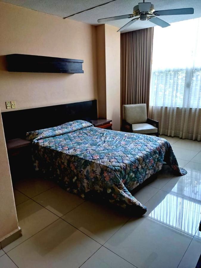 Hotel Mary Celaya Celaya  Eksteriør billede